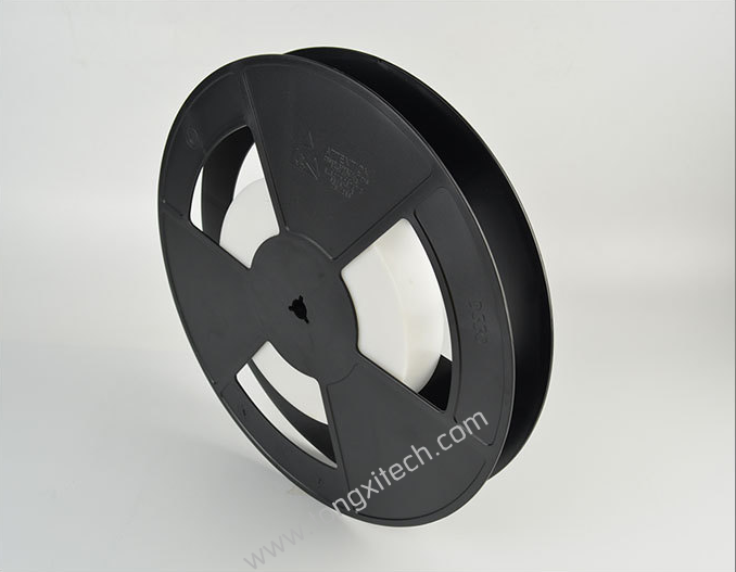 Plastic reel